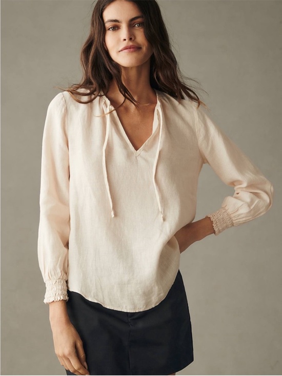 cloth & stone Tops - NWOT Anthropologie 100% Linen Pale Blush Drawstring V-Neck Blouse